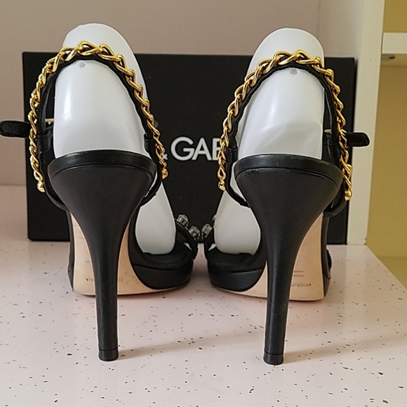 AUTHENTIC DOLCE & GABBANA BLACK HEELS - Picture 8 of 8